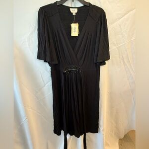 ECI Elegant Black Midi Dress
